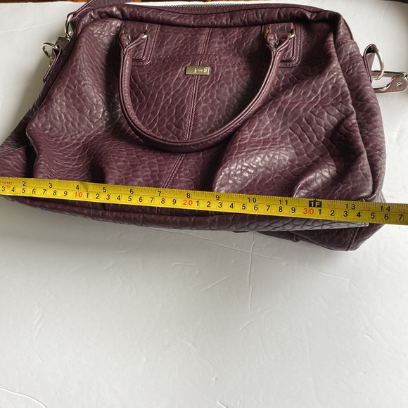 Jewell thirty one Brown Plum snake embossed bag with removable shoulder strap - Picture 6 of 12